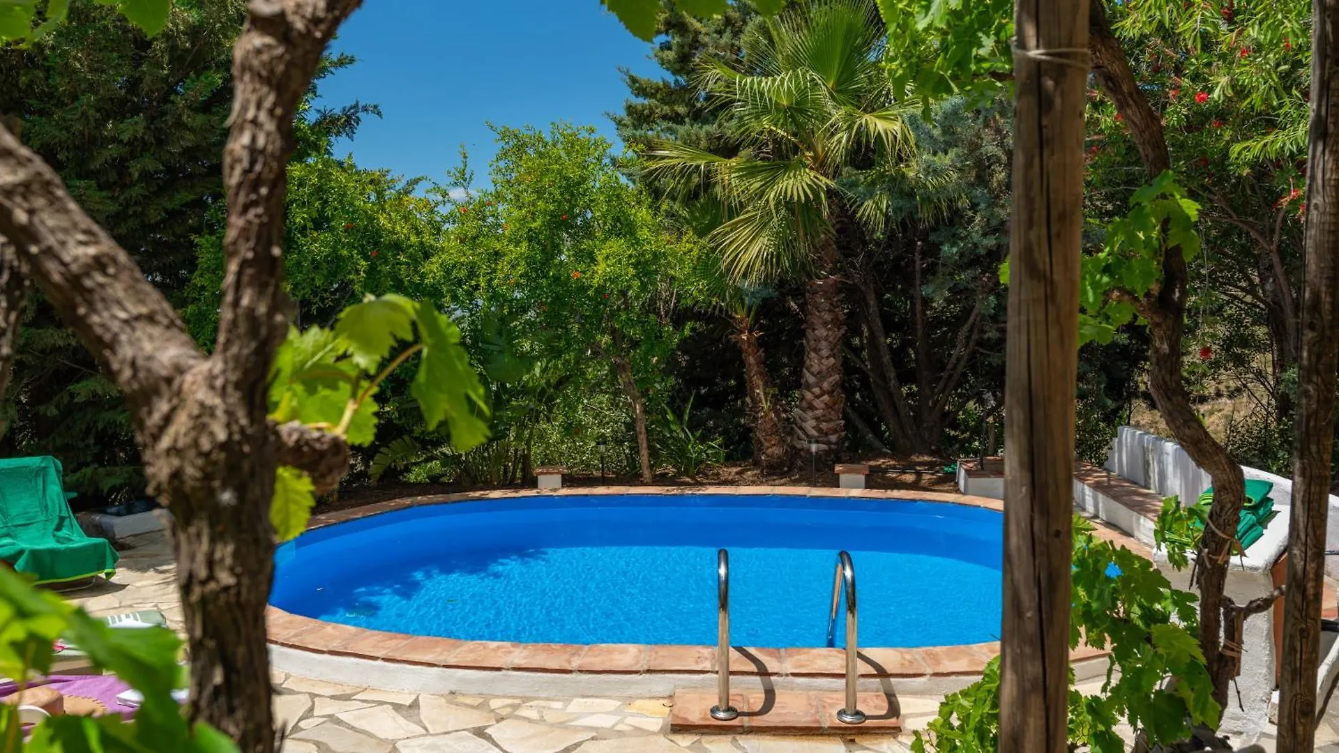 Casa Jardin Natural Sedella 0*,